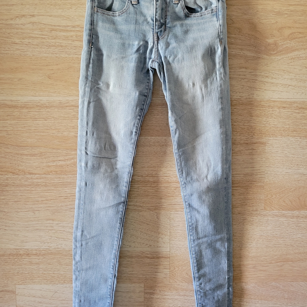Stylish Americam Eagle Women's Jeans